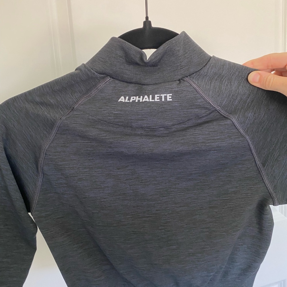 Alphalete jacket - Picture 2 of 3